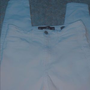 🤍HOLLISTER white jean legging pants🤍